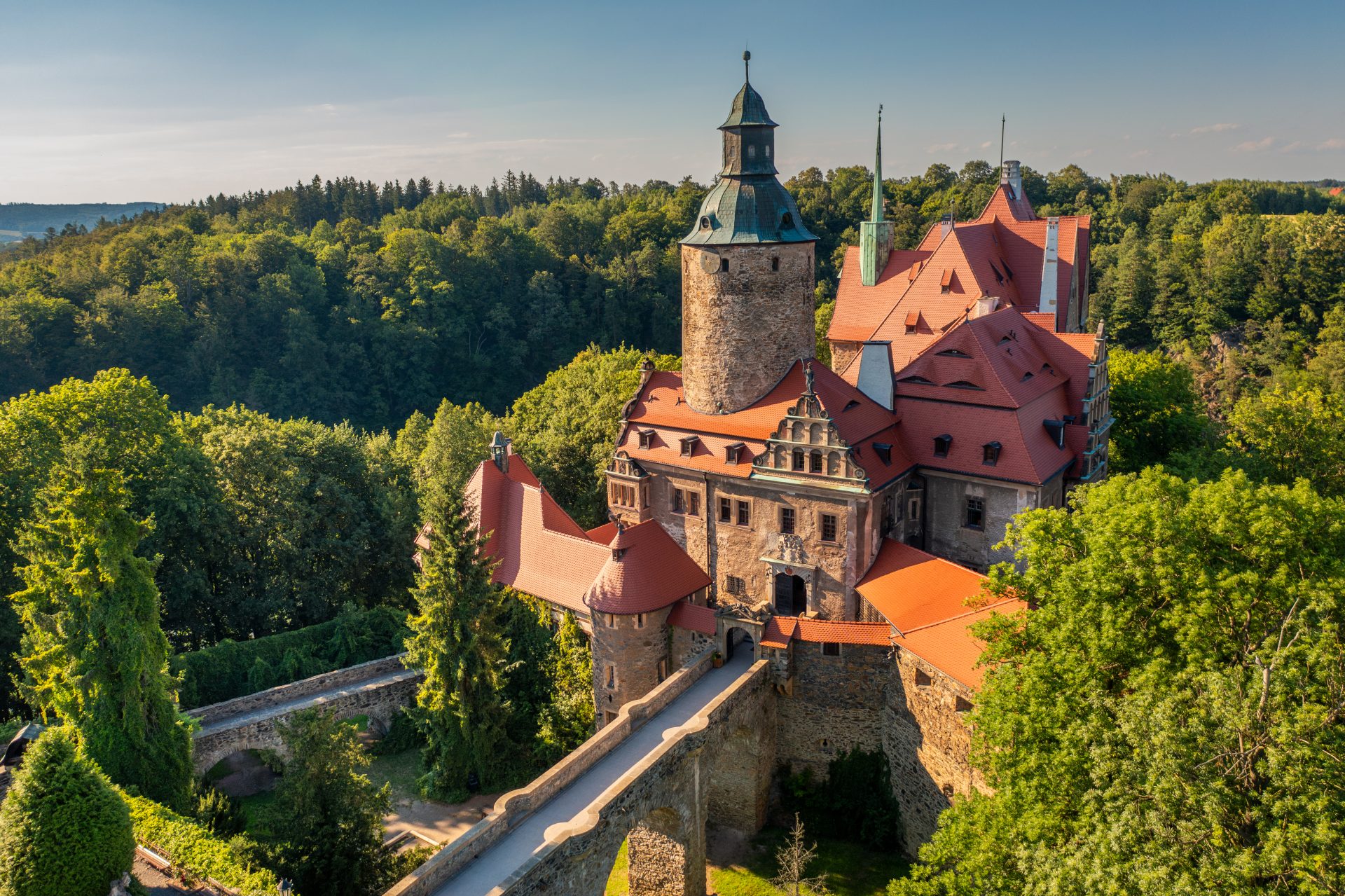 20 miejsc w Polsce, które wyglądają jak z bajki